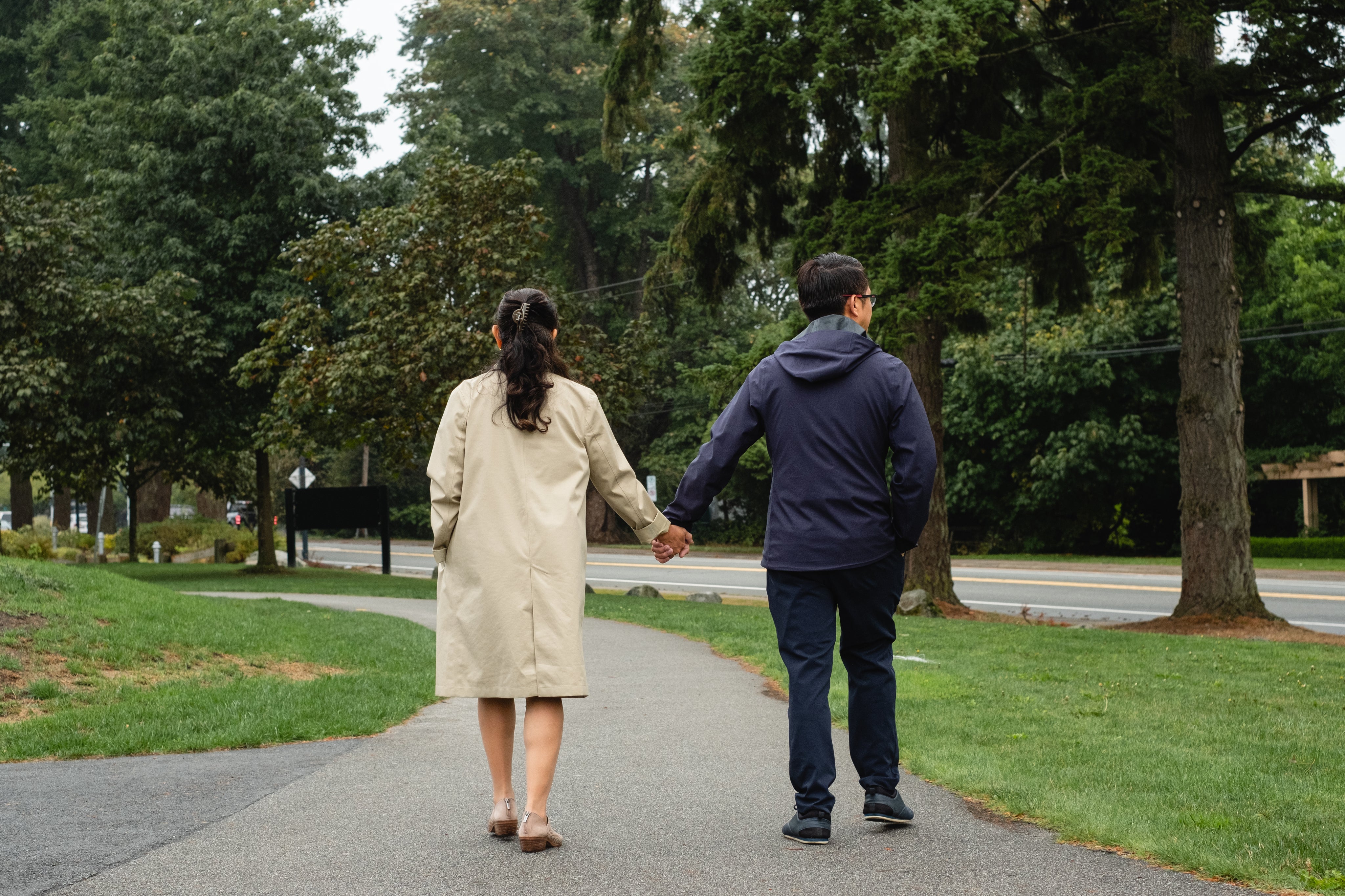 files/holding-hands-on-a-fall-walk.jpg